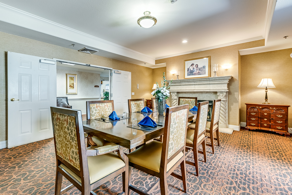 Dining Room 2